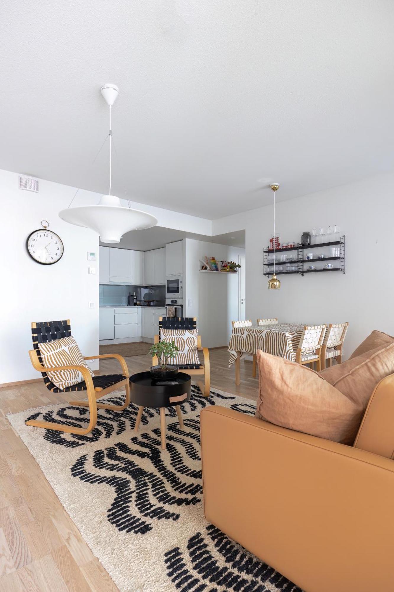 Top, Cozy, Lakeside, Sauna And Free Indoor Parking Tampere Exterior photo